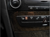 Mercedes benz e-klasse 220 cdi classic automaat 2003, 34-rv-lh - afbeelding 20 van  41