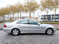 Mercedes benz e-klasse 220 cdi classic automaat 2003, 34-rv-lh - afbeelding 6 van  41