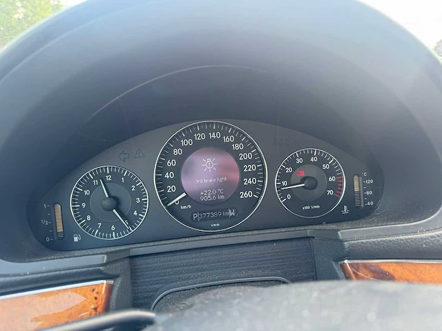 Mercedes-benz e-klasse 240 avantgarde 2002 | 32-jj-kh - afbeelding 2 van  10