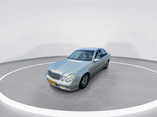 Mercedes-benz e-klasse 240 avantgarde 2002 | 32-jj-kh - afbeelding 1 van  10