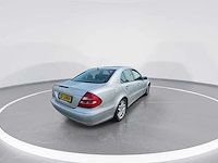 Mercedes-benz e-klasse 240 avantgarde 2002 | 32-jj-kh - afbeelding 4 van  10