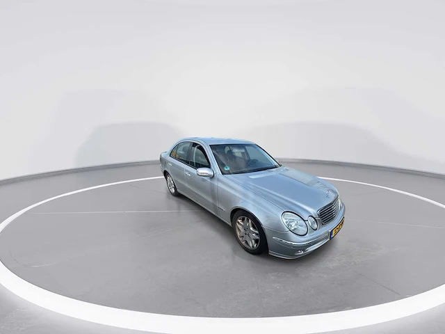 Mercedes-benz e-klasse 240 avantgarde 2002 | 32-jj-kh - afbeelding 5 van  10