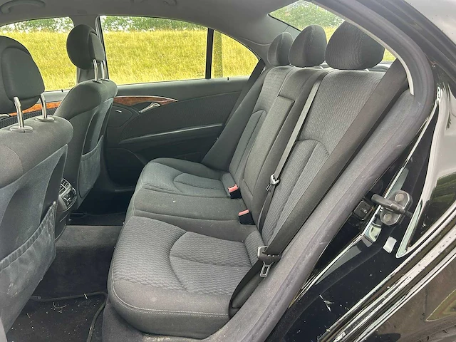 Mercedes-benz e-klasse 280 cdi elegance 2004 | 04-pr-db i - afbeelding 2 van  18