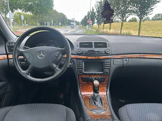 Mercedes-benz e-klasse 280 cdi elegance 2004 | 04-pr-db i - afbeelding 18 van  18