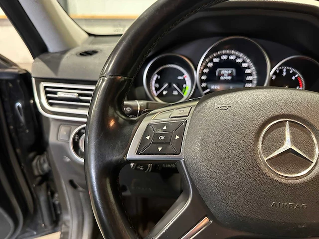 Mercedes-benz e-klasse 300 bt.hy. ambition 1-kpp-00 - afbeelding 13 van  22