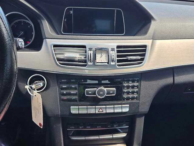 Mercedes-benz e klasse 300 bt.hy. lease ed , 3-xzh-17 - afbeelding 3 van  16