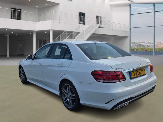 Mercedes-benz e klasse 300 bt.hy. lease ed , 3-xzh-17 - afbeelding 11 van  16