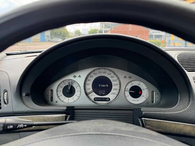 Mercedes-benz e-klasse 320 cdi avantgarde aut. leder navi clima 10-lr-fg - afbeelding 6 van  17