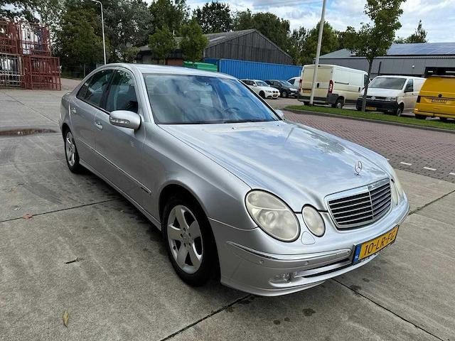 Mercedes-benz e-klasse 320 cdi avantgarde aut. leder navi clima 10-lr-fg - afbeelding 10 van  17