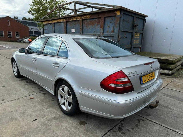 Mercedes-benz e-klasse 320 cdi avantgarde aut. leder navi clima 10-lr-fg - afbeelding 12 van  17