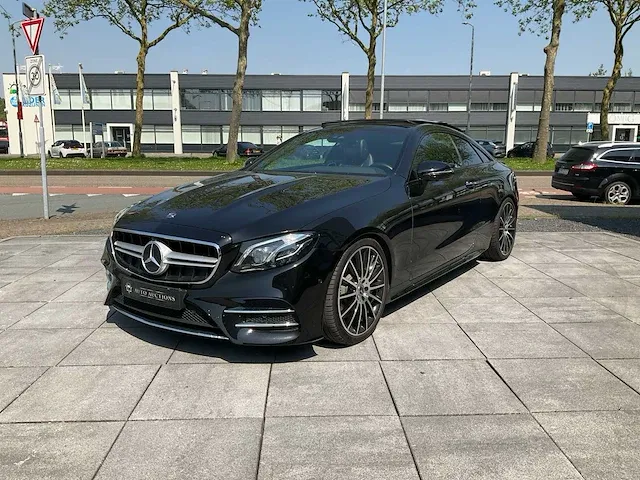 Mercedes-benz e-klasse 400 4matic amg pakket pano achteruitrijcamera downpipe stoelverwarming adaptive dodehoek, l-004-hk - afbeelding 34 van  34