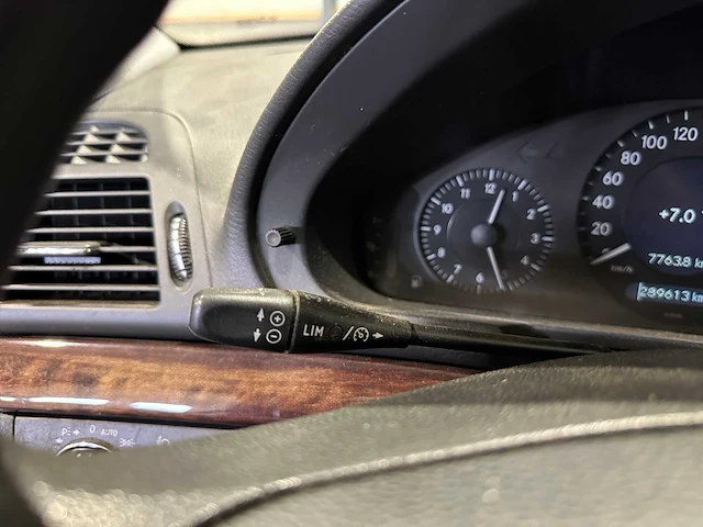 Mercedes-benz e-klasse combi 200 k. classic 3-xxf-87 - afbeelding 7 van  19