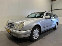 Mercedes-benz e-klasse combi 280 v6 classic 4-matic 1-xnx-70 - afbeelding 1 van  21