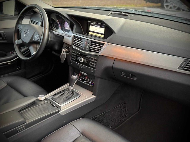 Mercedes-benz e-klasse e220 estate 220 cdi avantgarde, 63-lkk-3 - afbeelding 6 van  44
