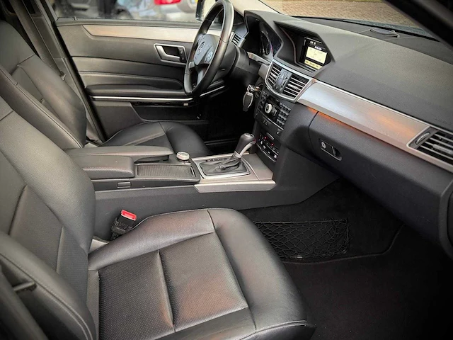 Mercedes-benz e-klasse e220 estate 220 cdi avantgarde org nederlands nap 63-lkk-3 - afbeelding 16 van  44