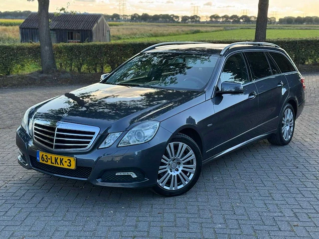Mercedes-benz e-klasse e220 estate 220 cdi avantgarde org nederlands nap 63-lkk-3 - afbeelding 1 van  44