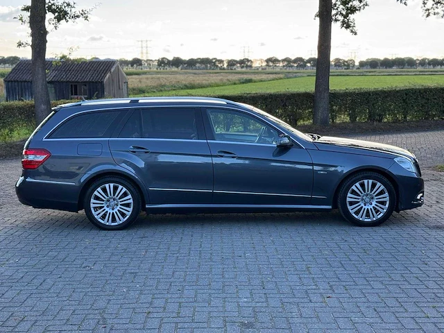 Mercedes-benz e-klasse e220 estate 220 cdi avantgarde org nederlands nap 63-lkk-3 - afbeelding 6 van  44