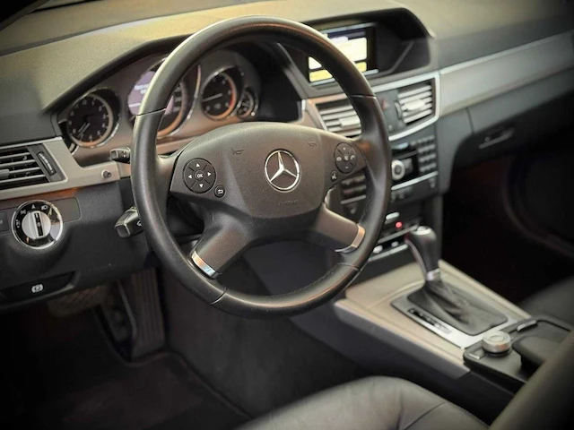 Mercedes-benz e-klasse e220 estate 220 cdi avantgarde org nederlands nap 63-lkk-3 - afbeelding 9 van  44