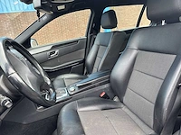 Mercedes-benz e-klasse estate 200 cdi business class avantgarde car 2011 | 88-ptf-3 - afbeelding 2 van  28