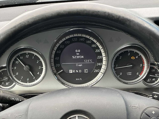 Mercedes-benz e-klasse estate 200 cdi business class avantgarde car 2011 | 88-ptf-3 - afbeelding 5 van  28