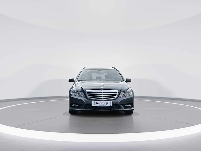 Mercedes-benz e-klasse estate 200 cdi business class avantgarde car 2011 | 88-ptf-3 - afbeelding 22 van  28