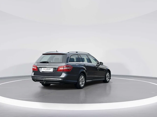 Mercedes-benz e-klasse estate 200 cdi business class avantgarde car 2011 | 88-ptf-3 - afbeelding 27 van  28