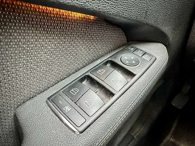 Mercedes-benz e-klasse estate 220 cdi bns cl. av.g , ; 98-tjk-5 - afbeelding 15 van  15