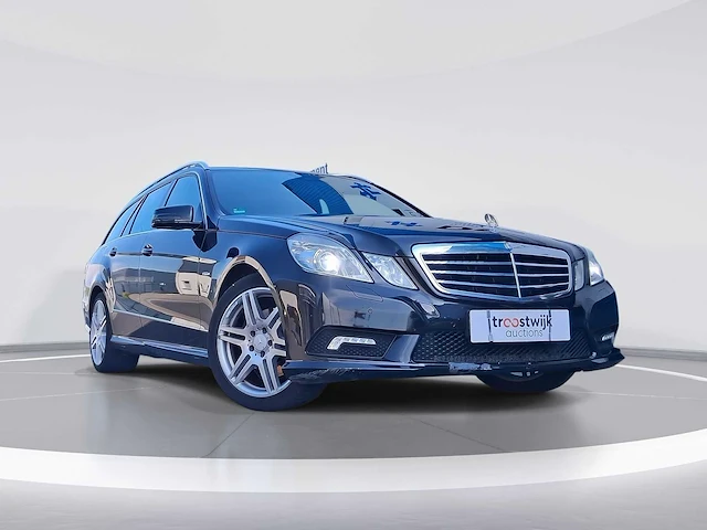 Mercedes-benz e-klasse estate 220 cdi businessclass avantgarde car 2011 | 98-rks-8 - afbeelding 1 van  31
