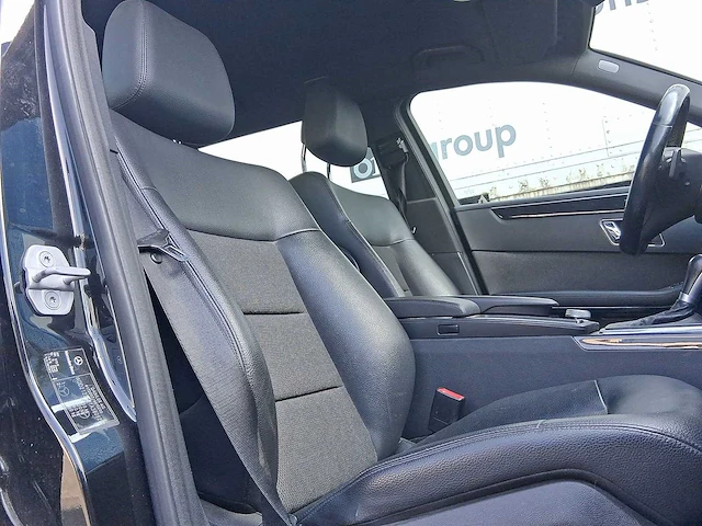 Mercedes-benz e-klasse estate 220 cdi businessclass avantgarde car 2011 | 98-rks-8 - afbeelding 24 van  31