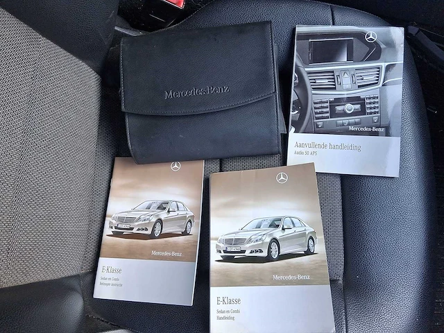 Mercedes-benz e-klasse estate 220 cdi businessclass avantgarde car 2011 | 98-rks-8 - afbeelding 25 van  31
