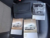 Mercedes-benz e-klasse estate 220 cdi businessclass avantgarde car 2011 | 98-rks-8 - afbeelding 25 van  31