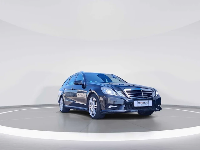 Mercedes-benz e-klasse estate 220 cdi businessclass avantgarde car 2011 | 98-rks-8 - afbeelding 26 van  31