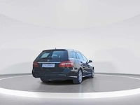 Mercedes-benz e-klasse estate 220 cdi businessclass avantgarde car 2011 | 98-rks-8 - afbeelding 30 van  31