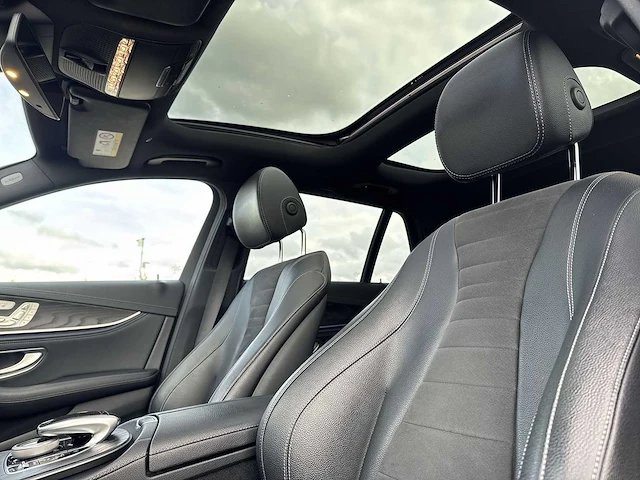 Mercedes-benz e-klasse estate 220 d business solution amg 2018 | xs-955-h - afbeelding 3 van  38