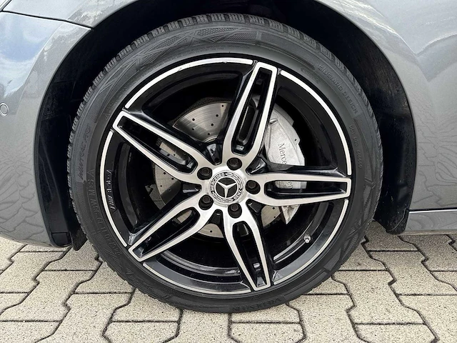 Mercedes-benz e-klasse estate 220 d business solution amg 2018 | xs-955-h - afbeelding 26 van  38