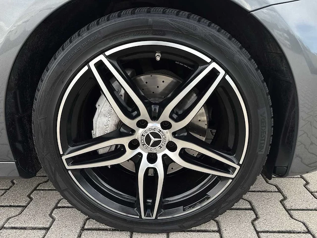 Mercedes-benz e-klasse estate 220 d business solution amg 2018 | xs-955-h - afbeelding 29 van  38