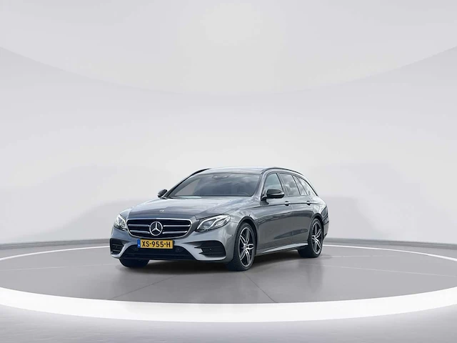 Mercedes-benz e-klasse estate 220 d business solution amg 2018 | xs-955-h - afbeelding 33 van  38