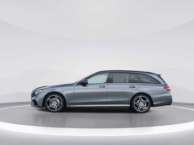 Mercedes-benz e-klasse estate 220 d business solution amg 2018 | xs-955-h - afbeelding 34 van  38