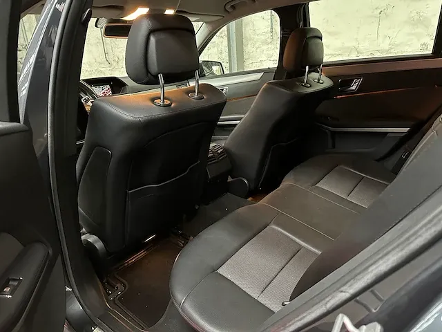 Mercedes-benz e-klasse estate 350 cgi avantgarde 4-matic 272pk 2010, k-092-xt - afbeelding 26 van  42