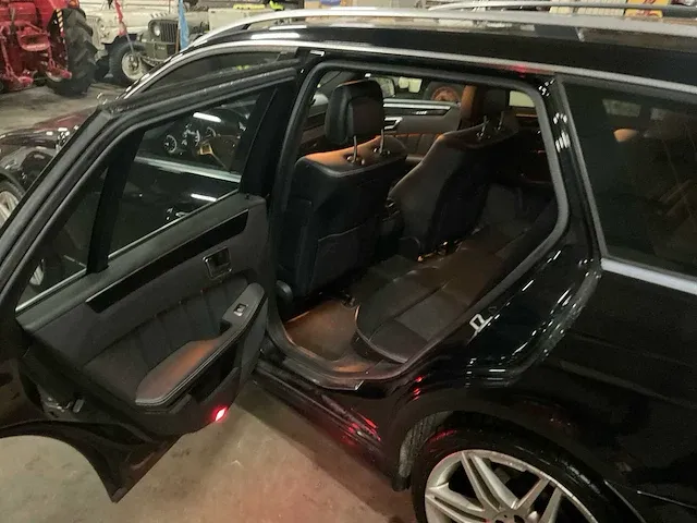 Mercedes-benz e-klasse estate personenauto - afbeelding 5 van  27