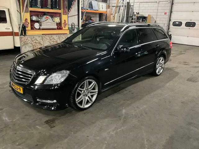 Mercedes-benz e-klasse estate personenauto - afbeelding 1 van  27