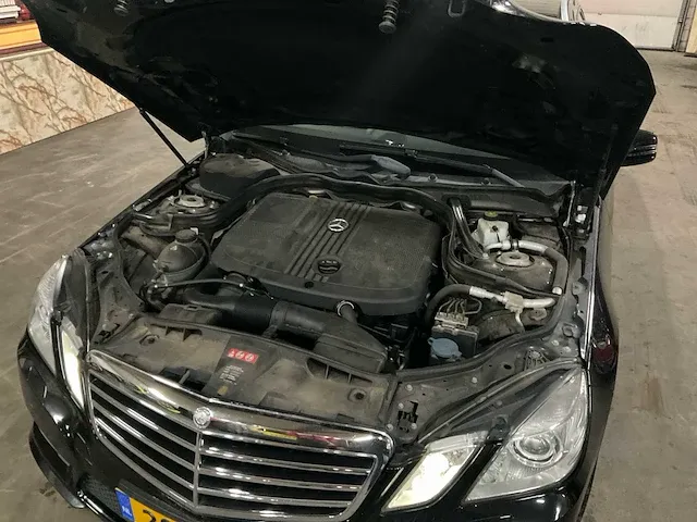 Mercedes-benz e-klasse estate personenauto - afbeelding 15 van  27