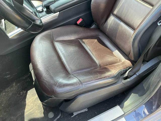 Mercedes-benz e-klasse personenauto (8-ktz-19) - afbeelding 5 van  25