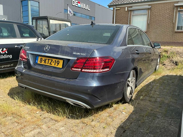 Mercedes-benz e-klasse personenauto (8-ktz-19) - afbeelding 19 van  25