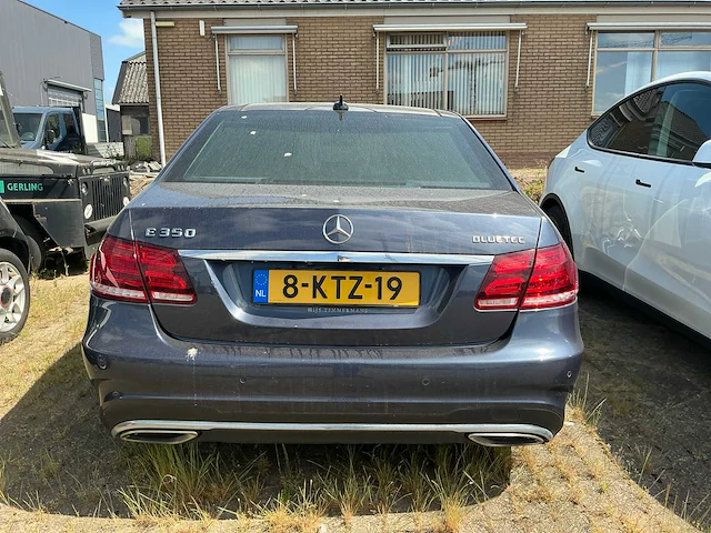 Mercedes-benz e-klasse personenauto (8-ktz-19) - afbeelding 20 van  25