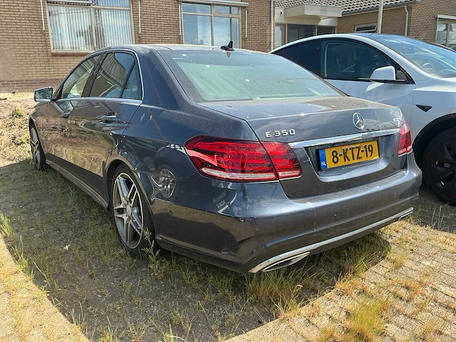 Mercedes-benz e-klasse personenauto (8-ktz-19) - afbeelding 21 van  25