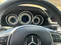 Mercedes-benz e-klasse personenauto (8-ktz-19) - afbeelding 25 van  25