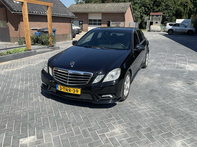 Mercedes-benz e-klasse personenauto - afbeelding 12 van  30