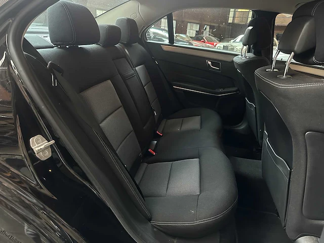 Mercedes-benz e200 bluetec ambition 136pk 2015 e-klasse, np-203-h - afbeelding 31 van  45
