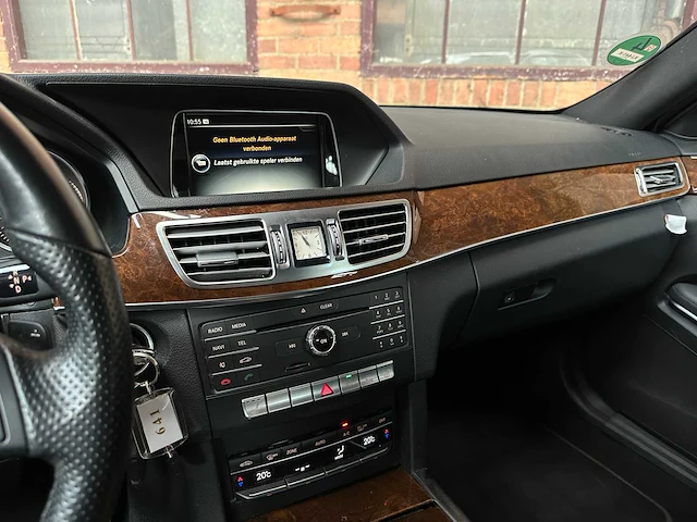 Mercedes-benz e200 bluetec ambition avantgarde 136pk 2015 e-klasse, kj-641-x - afbeelding 21 van  40